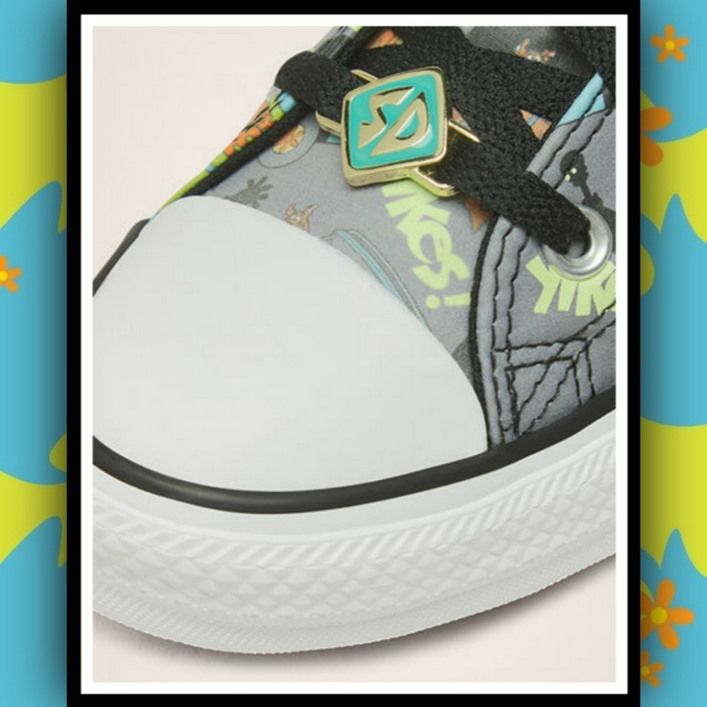 NEW 💯 GLOW IN THE DARK Converse Chucks - Picture 3 of 9